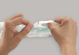 Actreen® Hi-Lite Cath (Woman)-Actreen® Hi-Lite Cath (Woman): Opening system - With background